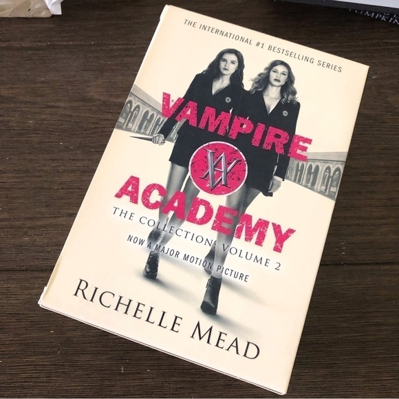 Vampire Academy (the Collection Volume 2) box set books - Picture 1 of 2